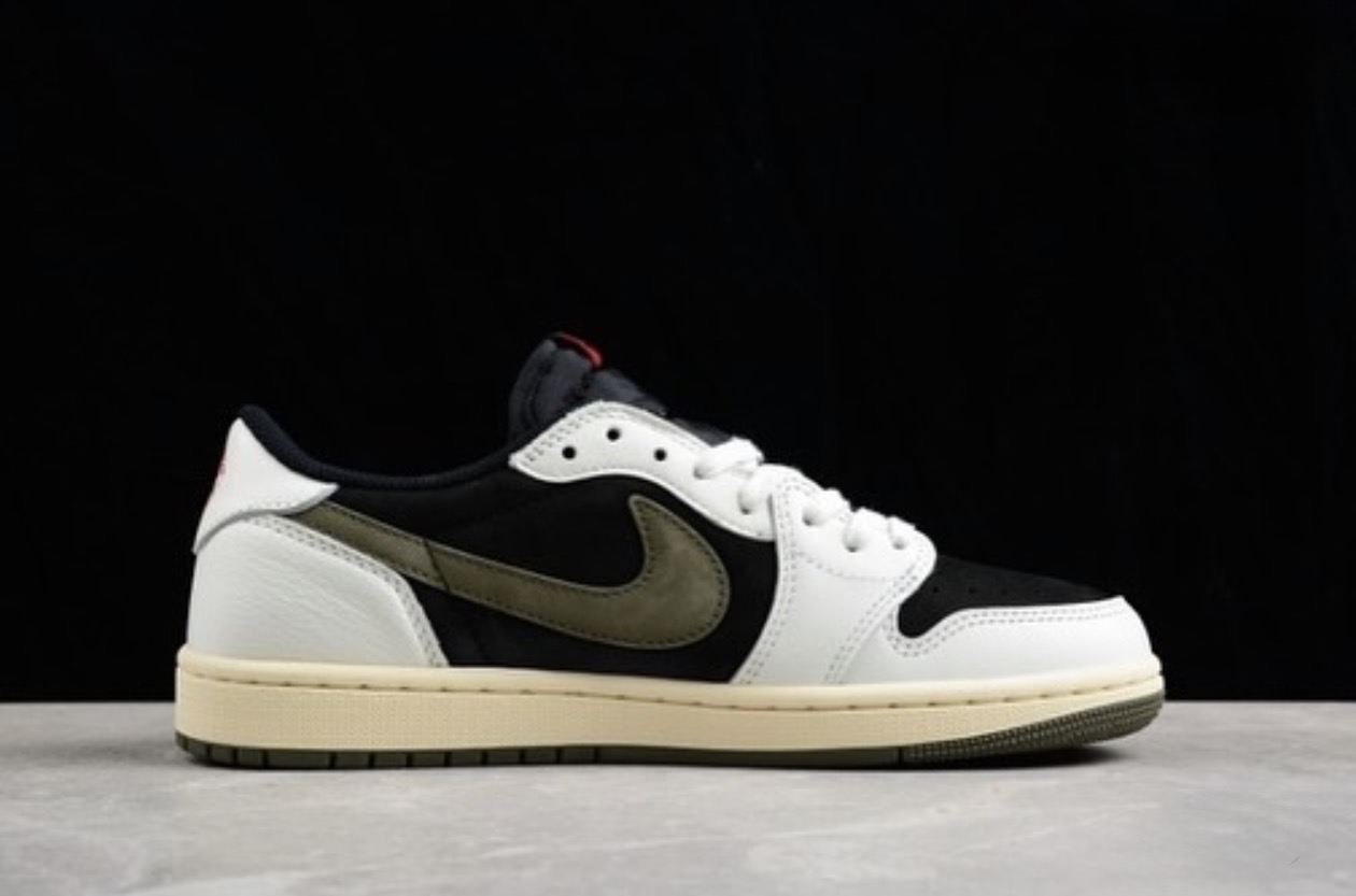 Travis Scott x Air Jordan 1 Retro