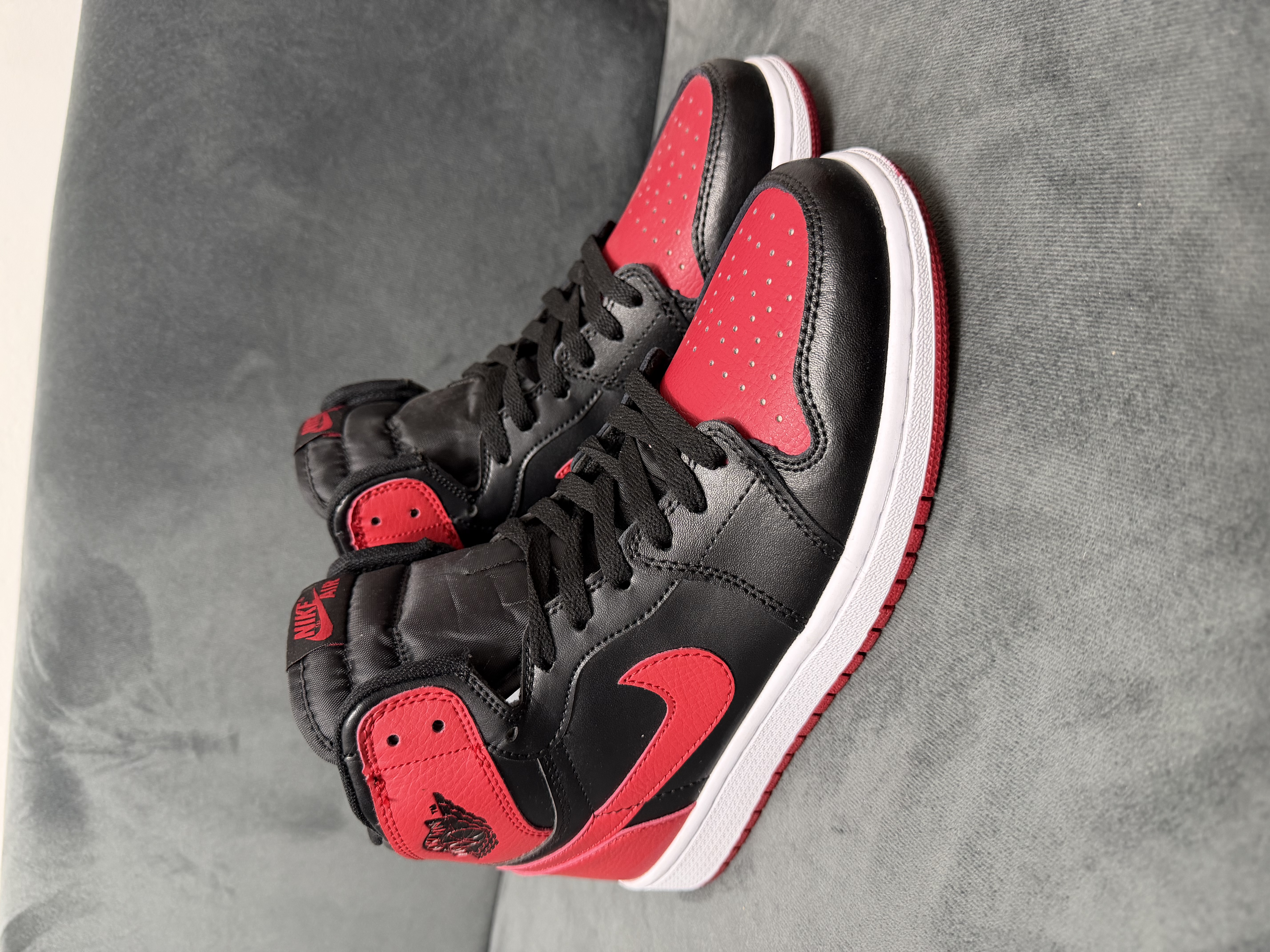 TÊnis Nike - Air Jordan Mid